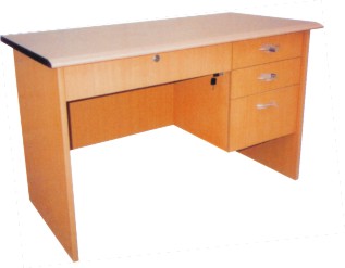 7009木制办公桌
